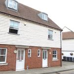 Rent 5 bedroom house in South East England