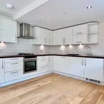 Rent 3 bedroom flat in Scotland