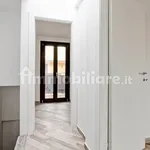 Affitto 5 camera appartamento di 131 m² in Rome