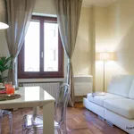 Rent 1 bedroom apartment of 48 m² in Florence