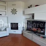 Affitto 5 camera casa di 150 m² in Monte San Pietro