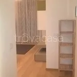 Affitto 3 camera appartamento di 63 m² in Bergamo