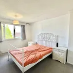 Rent 4 bedroom house in South East England