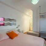 Rent 3 bedroom apartment in Valencia