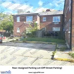 Rent 2 bedroom apartment of 74 m² in Detroit