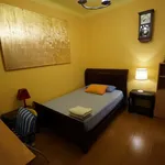 Rent a room in Madrid']