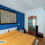 Affitto 4 camera appartamento di 120 m² in Naples