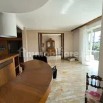 Rent 5 bedroom house of 191 m² in Florence