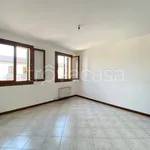 Rent 3 bedroom apartment of 100 m² in Noventa Vicentina