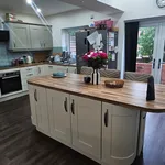 Rent 5 bedroom house in Leeds