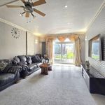 Rent 7 bedroom house in East Midlands