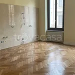 Affitto 2 camera appartamento di 70 m² in Torino