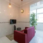 Rent 2 bedroom apartment in lisbon