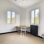 Maison de 220 m² avec 8 chambre(s) en location à Croissy-sur-Seine