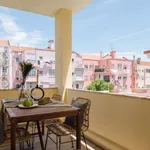 Rent 3 bedroom apartment in Lisbon