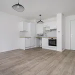 Rent 2 bedroom apartment of 44 m² in Montreuil