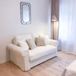 Rent 1 bedroom apartment of 323 m² in Cologne