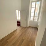 Rent 2 bedroom apartment in Hyères