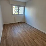 Appartement de 84 m² avec 4 chambre(s) en location à PAU