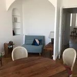 Appartement de 57 m² avec 2 chambre(s) en location à 6