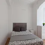 Rent 5 bedroom apartment in Valencia