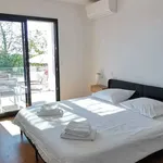 Rent 5 bedroom house of 140 m² in Vence