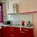 Appartement de 130 m² avec 6 chambre(s) en location à Paris