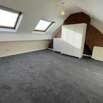 Rent 4 bedroom flat in Wales