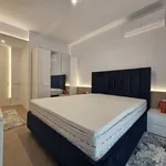 Rent 3 bedroom apartment of 80 m² in București