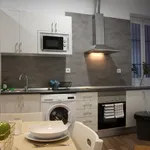 Rent 9 bedroom apartment in Madrid