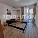 Rent 3 bedroom apartment of 70 m² in Plovdiv