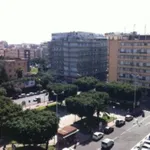 Affitto 5 camera appartamento di 142 m² in Catania