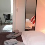 Miete 2 Schlafzimmer wohnung von 753 m² in Basel