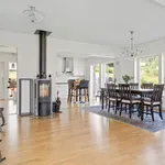 Rent 7 rooms house of 190 m² in Alnö District