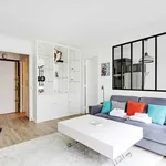 Studio of 323 m² in Paris