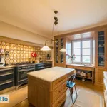 Rent 6 bedroom apartment of 300 m² in Florence