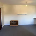 Rent 1 bedroom flat in Swansea