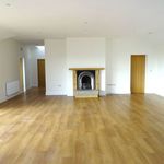 Rent 5 bedroom house in Wales