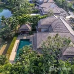 Rent 5 bedroom house of 671 m² in Phuket