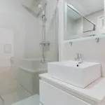 Rent 2 bedroom apartment of 55 m² in Barcelona