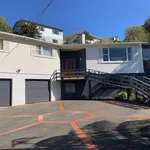 Rent 4 bedroom house in Wellington