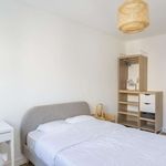 Appartement de 66 m² avec 4 chambre(s) en location à Marseille