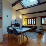 Rent 2 bedroom apartment of 1184 m² in Geneva