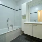 Huur 2 slaapkamer appartement in Schaerbeek - Schaarbeek