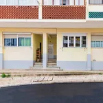 Alugar 1 quarto apartamento de 35 m² em Cascais