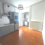 Appartement de 94 m² avec 3 chambre(s) en location à FEURS