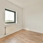 Huur 3 slaapkamer appartement van 87 m² in Hoogvliet Zuid