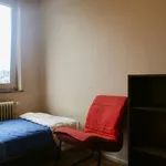 Rent a room of 120 m² in Schaerbeek - Schaarbeek