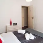 Rent 2 bedroom apartment of 125 m² in porto