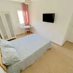 Rent a room in seville